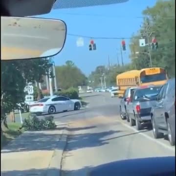 Kid Hijacks A School Bus & Gets Chased By The Police
