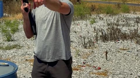 #GunSpot at the range with #PedroPascal