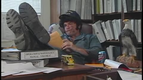 OIL SPILL PREV... - OIL SPILL PREVENTIONASHORE - AWARENESS FOR FUEL OPERATORS - gov.dod.dimoc.806701