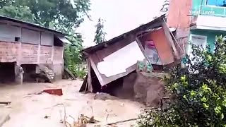 Landslide sweeps away homes in Peru as heavy rains continue