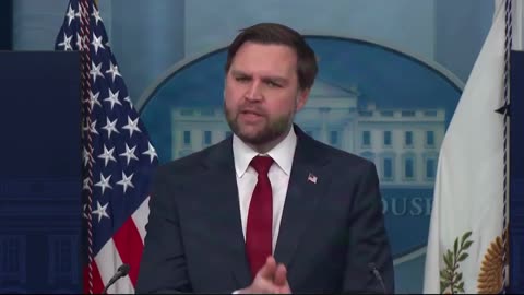 The moment when JD Vance annihilates reporter for phony questions about ICE shooting