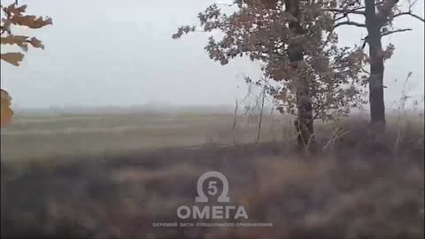 Ukrainian Soldier Fires Javelin into Russian Tank + More