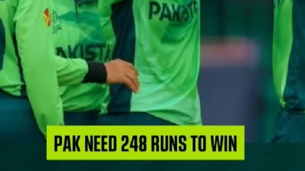 Indiaw gave target of 248 runs to Pakistanw in the 6th match of Icc women's World Cup 25