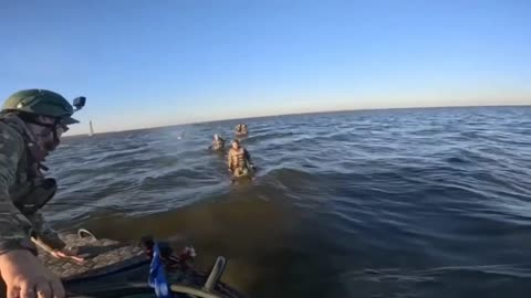 Ukraine war combat /related footage 11/16/2025 Russian boat attacked by multiple FPV