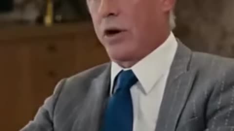 Jordan Peterson is OBSESSED w Snakes