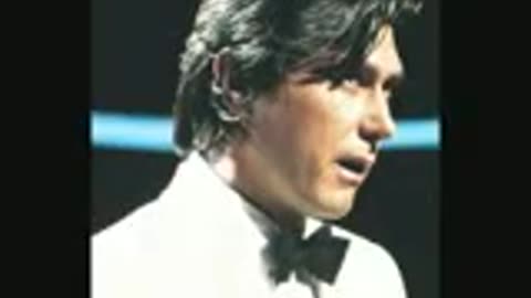 Roxy Music - Love Is The Drug (1975)(Lyric Video)