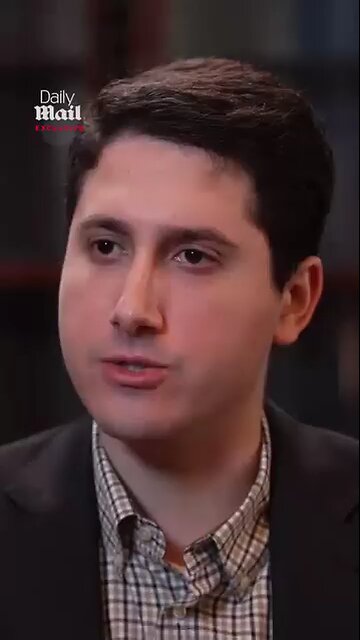 No Apologies! JD Vance Owes Alex Pretti NOTHING