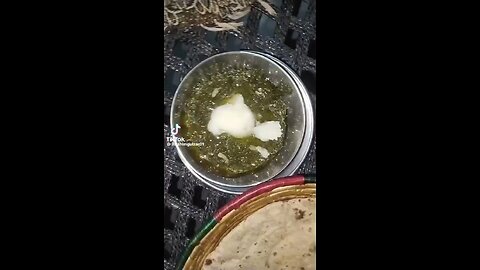 saag and rooti