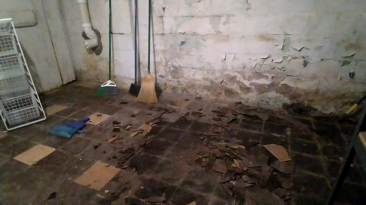 #AsMr Scrape Up Floor Tile Tyvek