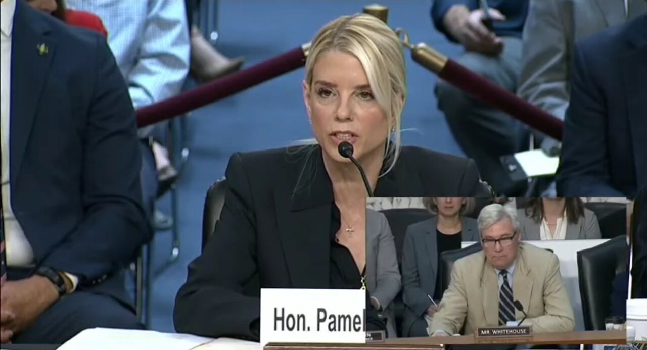 AG Bondi Exposes Sen Whitehouse Taking Money From Epsteins Friend Hoffman