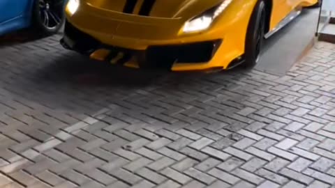 🚀💨 Explore Luxury Rides in Oman! | LuxurySportsCars