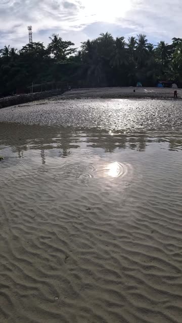 I Moved to the Philippines… Now I Live in the Water 🌊 Why I Chose This Life