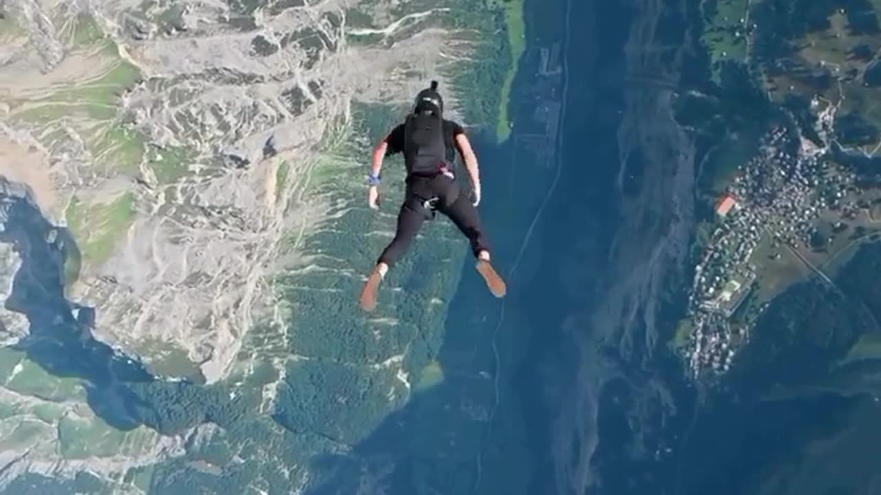 😮📚 The Mind-Blowing Reason Why Fear Remains Weaker Than Dreams | FeedMyCuriosity