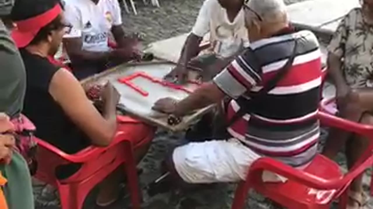 Oldheads playing Bones in Salvador Bahia