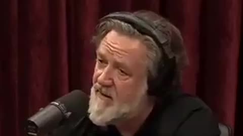 Russell Crowe on Gaddafi