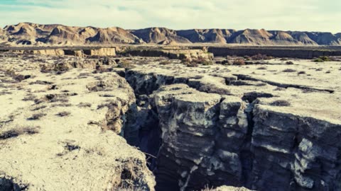 Earth is splitting open beneath the Pacific Northwest