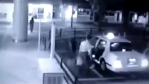 😨👽 The Craziest Ouija Session Yet! Jinn, Aliens & Ufo Sightings | TheHauntingHour