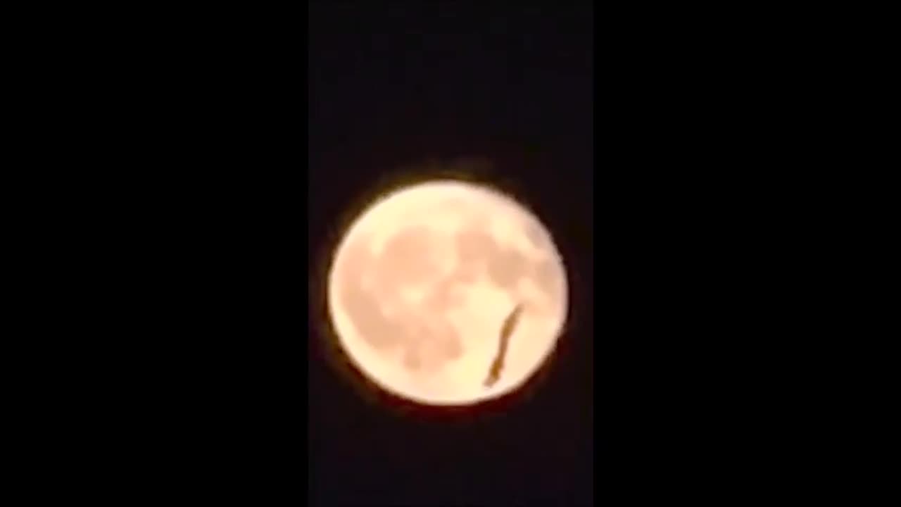 Objet mystérieux d'Apollo 17 sur la Lune