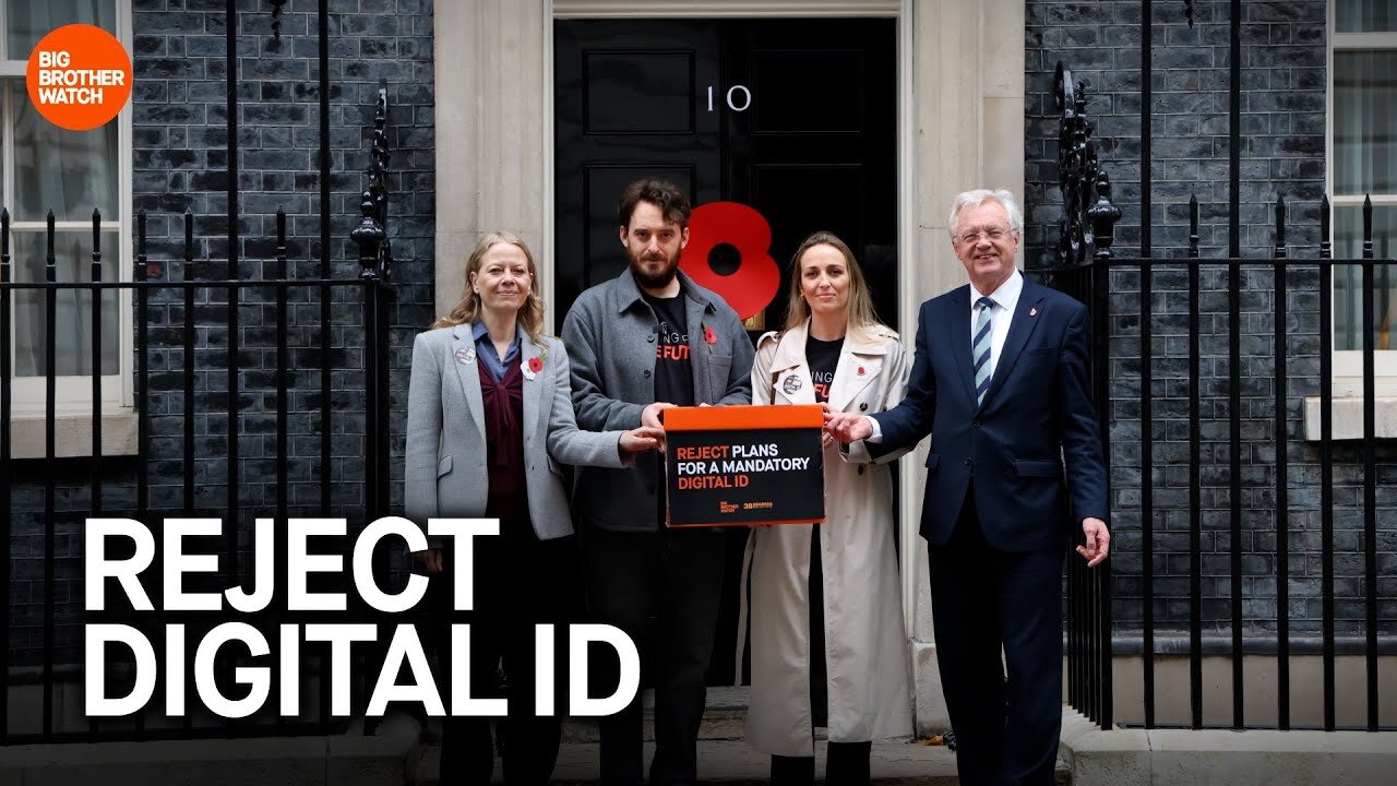 Your Digital ID petition handed to Keir Starmer