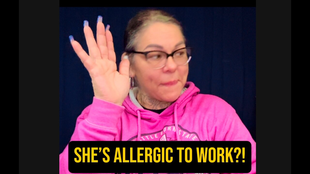 🚨 She’s Allergic To Work?! 😱 #ASL #Deaf #signlanguage