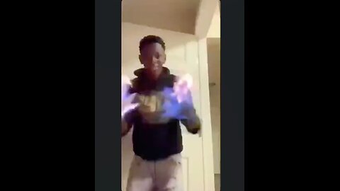 "I got super powers bitch" Nope! You got a house fire dumb ass. Hilarious 😳😆😆