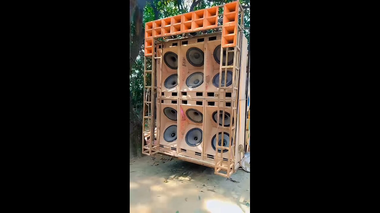 duniya Rakh dun kadmon Ke niche #Kadmo