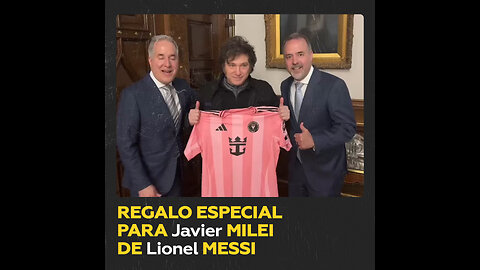 Messi le envía a Milei una camiseta firmada