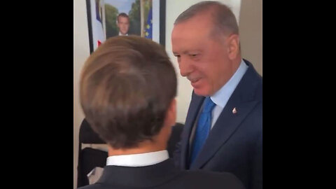 Erdogan se burla de Macron durante un breve encuentro en la ONU