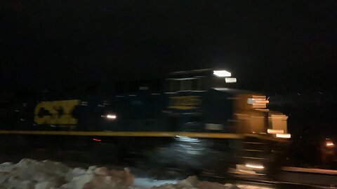 Fun Fast CSX Night Train with a Horn Salute