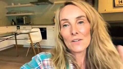 Bizarre life of a total COVIDT*RD! Chynna Phillips