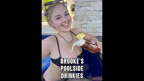 Apartment Girls Teens | Cute Blonde's Poolside Drinkies