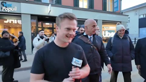 Bill Gates Refuses Spirit of Dialogue in Davos | Vox Populi