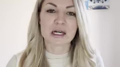 Das deutsche Volk wird nur noch gemolken - Juliane Waehler