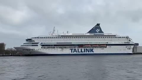 Asielboot in Velzen zaterdag 25 maart 2023