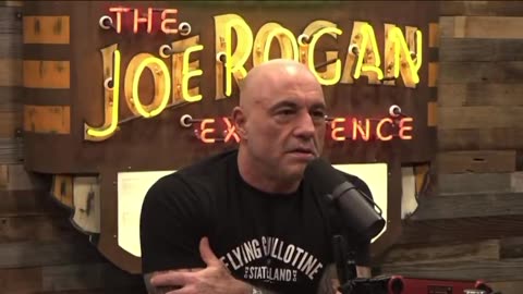 Woody Harrelson urged people to listen to Joe Rogan’s Robert Malone interview on COVID