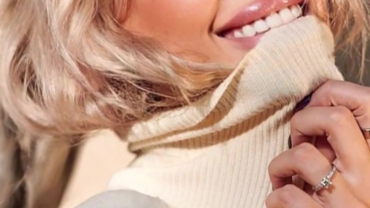 Melinda London Sharky - A True German Beauty _ Biography & Info