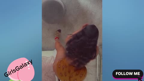 SEXY GIRLS TWERK COMPILATION