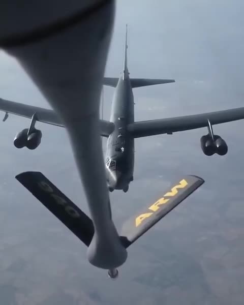 US nuclear-capable B-52 bombers fly alongside JAPANESE fighter jets in show of force