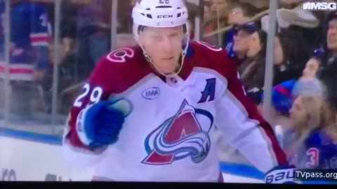 Avalanche C #29 Nathan MacKinnon 🥅(23)🏒Batted Goal