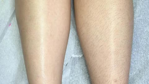 Leg Waxing Using Sexy Smooth Golden Allure & Tickled Pink Hard Wax | @arelilovee
