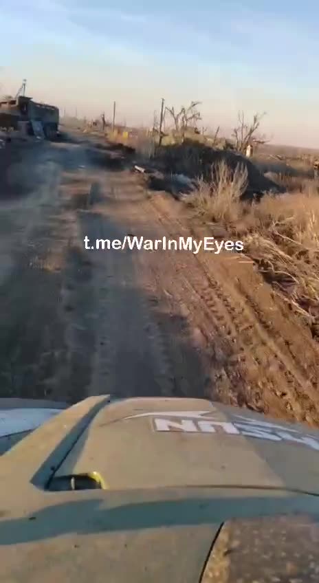 The road in the area of ​​liberated Burlatskoye