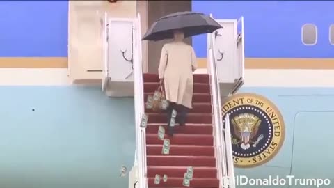 You forgot to close el bribe bag, Joe...🤣