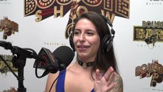 Chloe Kreams - I Love Himbos! When A Man Is Pretty And Dumb, I Can Take Advantage And Mold Them 👩‍🏫