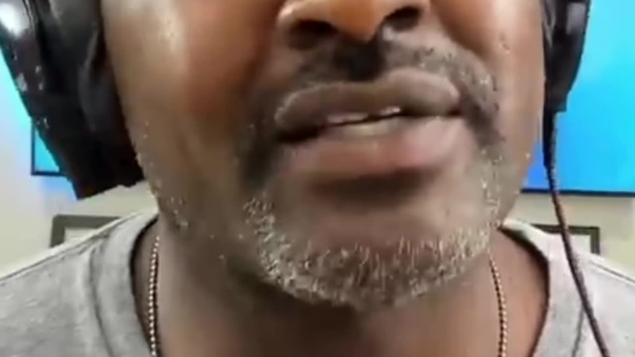 Serena Williams Mad at Cotton?!