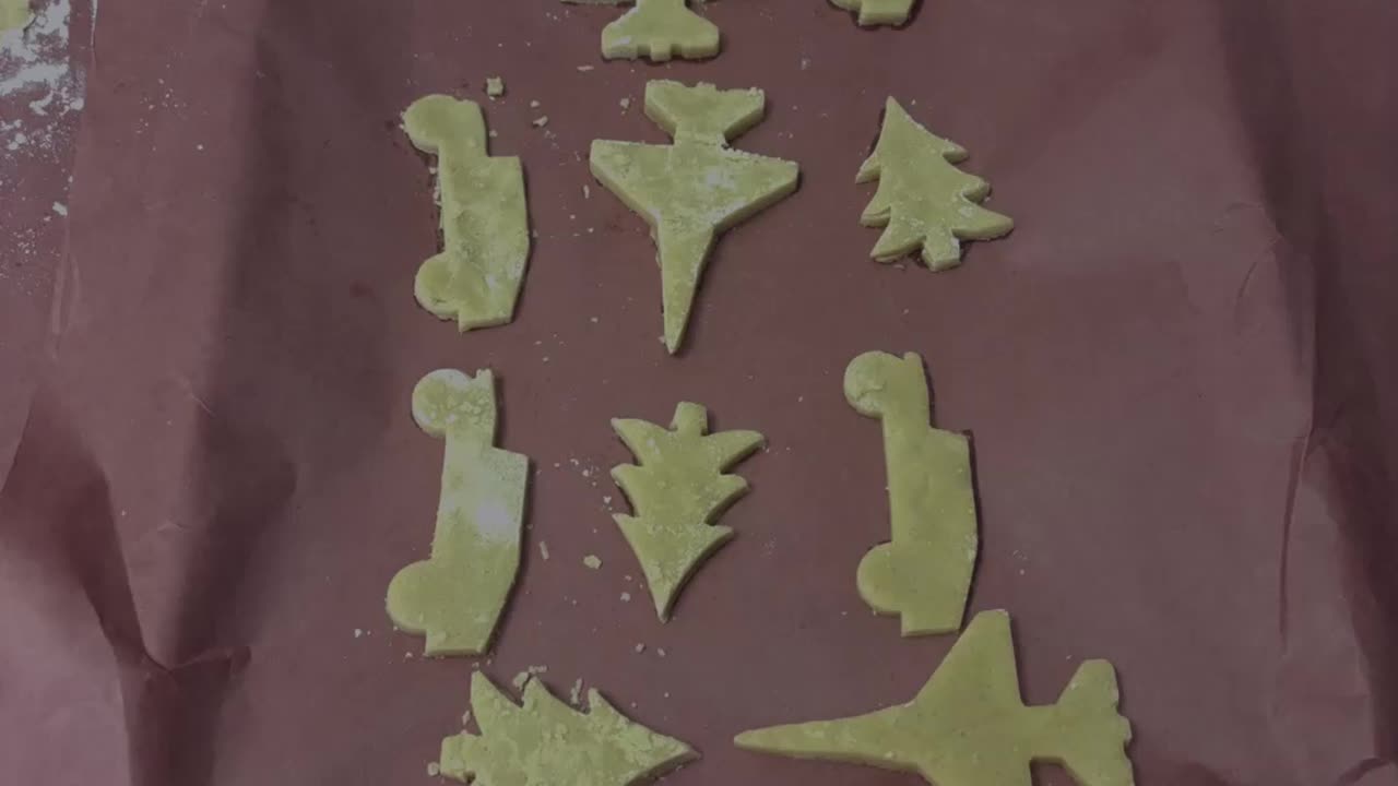 Simple Christmas Sugar Cookies