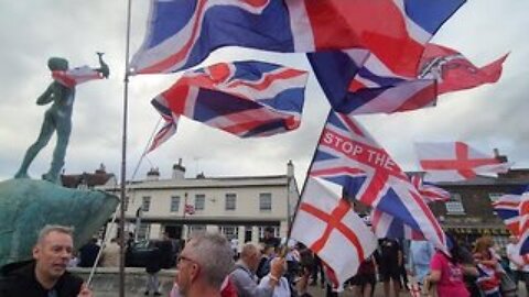 LIVE: Labour Conference Farmers & Digital ID Protest l Liverpool, The North - 28th of September 2025
