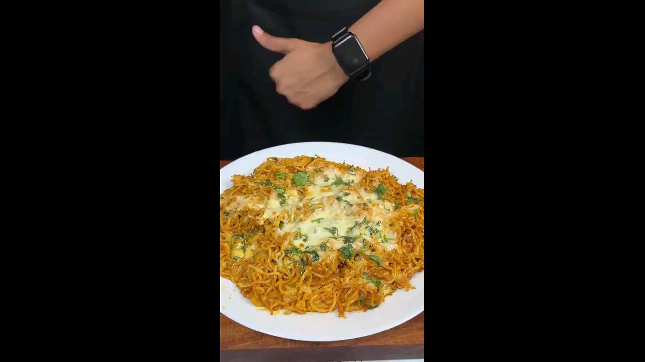Garlic Maggie
