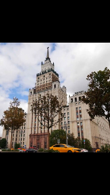 Descubriendo las Siete Hermanas de Moscú