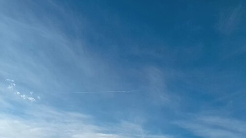 The Difference Contrail/Chemtrail