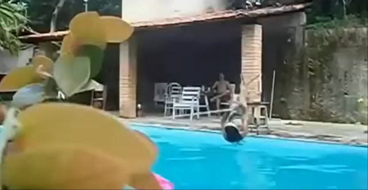 pic Fail Compilation: OMG!" - Great for a collection of funny fails.